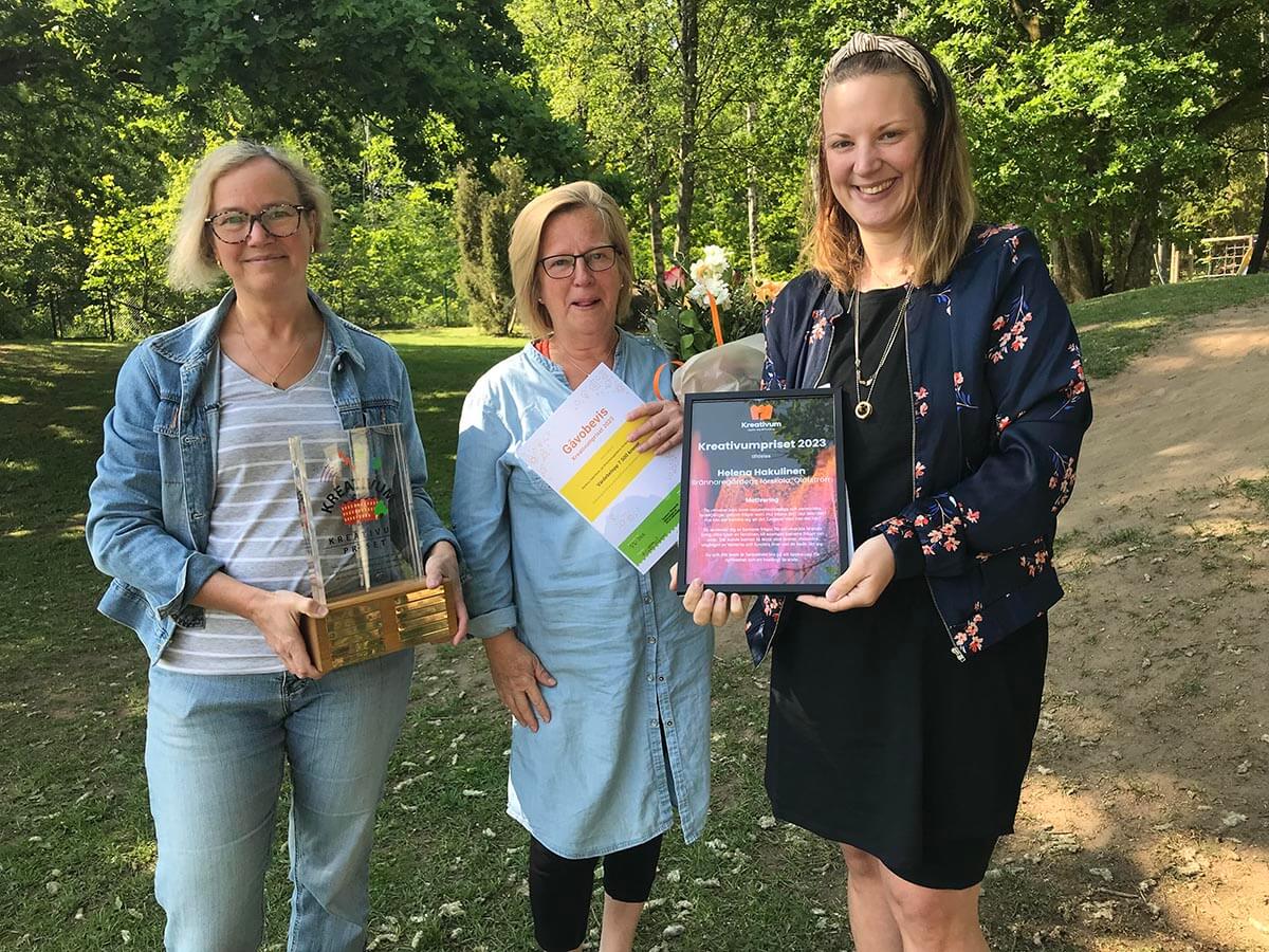 fr.v. Mia Jönsson Kreativum, Helena Hakulinen Kreativumpristagare 2023, Linda Olsson Kreativum